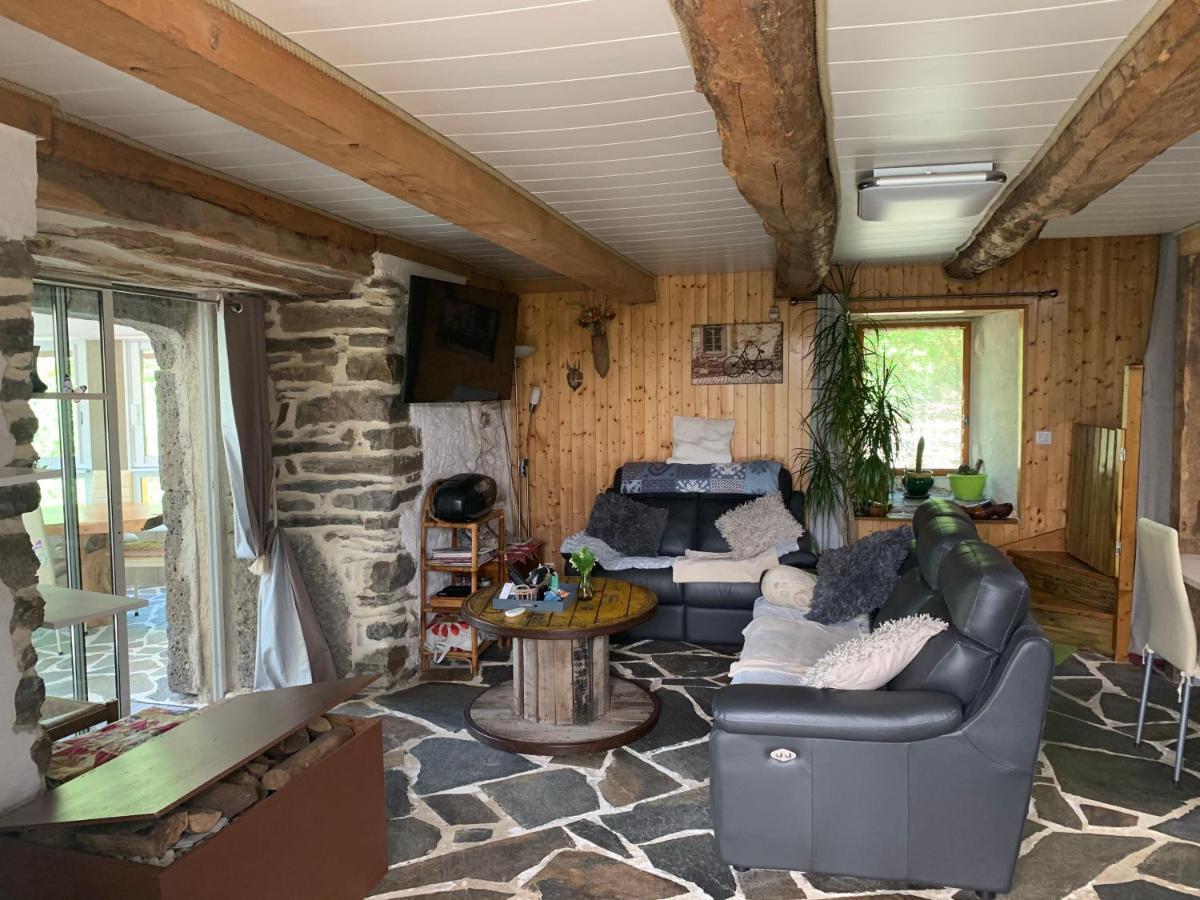 Chambres D'Hotes Le Lepadou-Bas Saint-Chely-d'Aubrac Luaran gambar